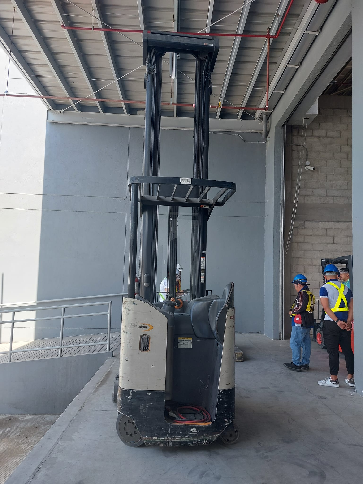 Reach Truck Transport